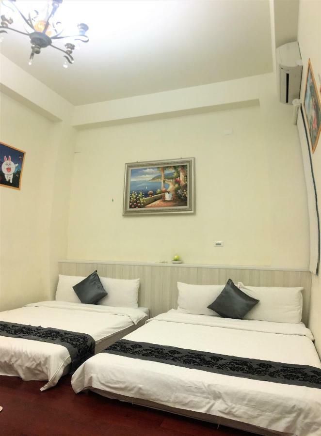 Bear Giant Castle Apartment Hualien City Exterior photo